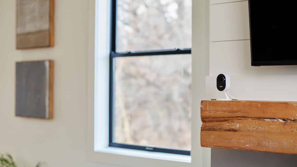 Arlo Essential Indoor Camera-mistergadget-tech