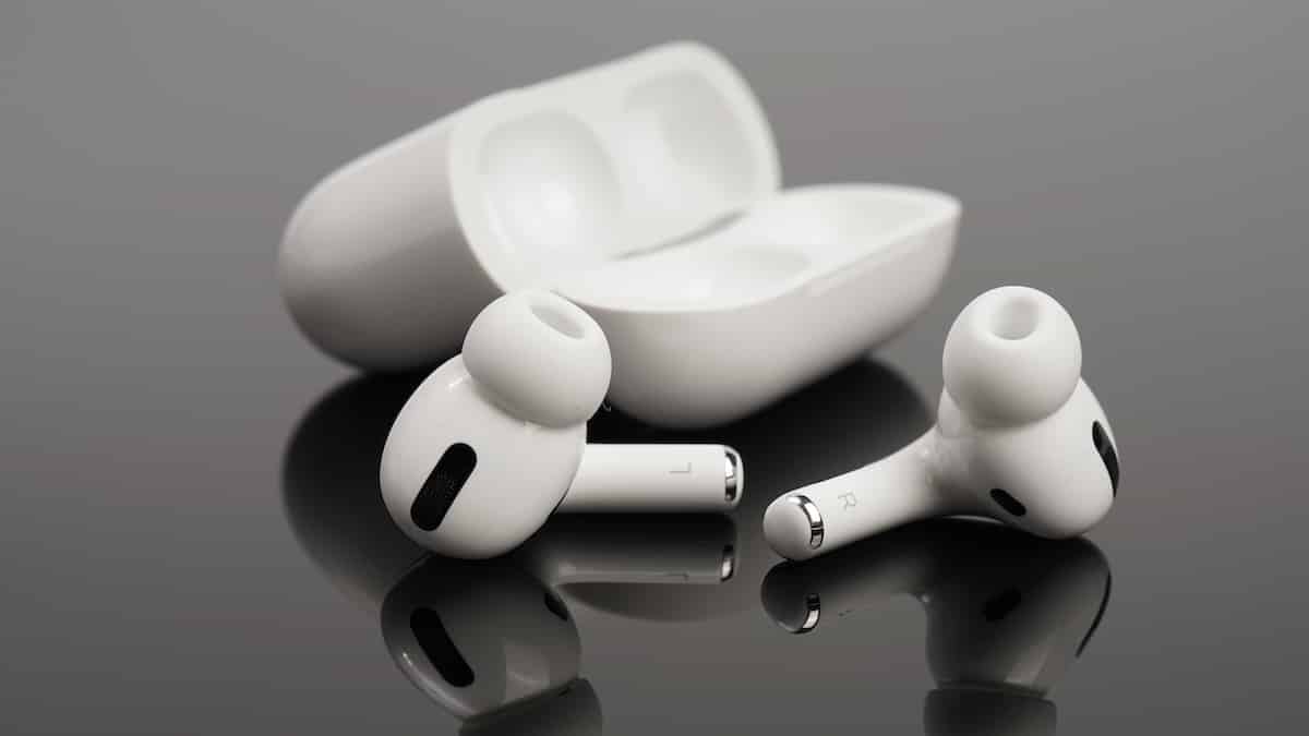 I nuovi auricolari AirPods 3 assomiglieranno ad AirPods Pro