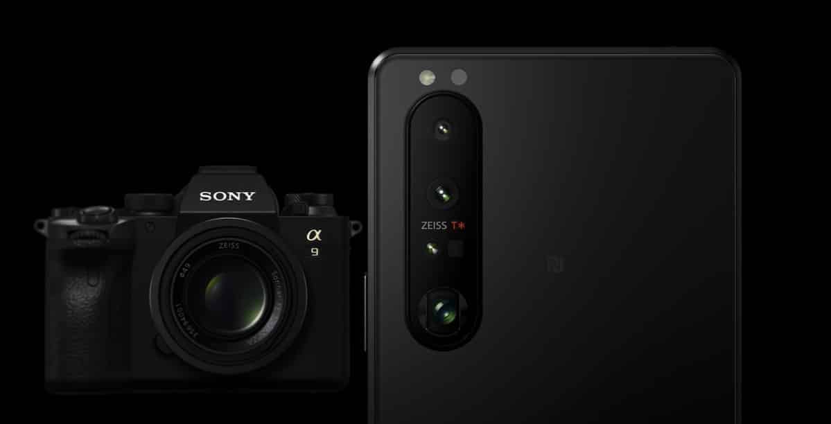 Sony Xperia 1 III MisterGadgetTech insieme a Sony Xperia 5 III