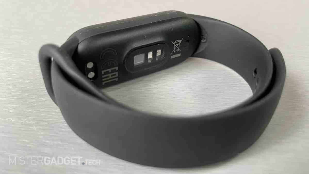 Recensione Xiaomi Mi Band 6, la certezza