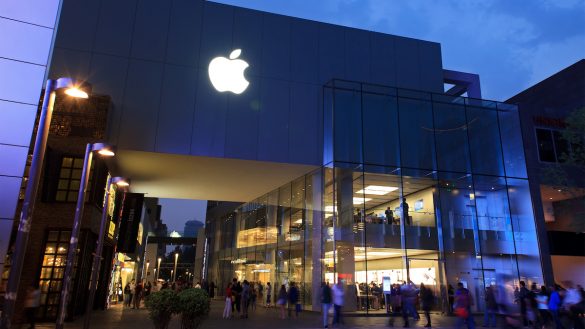 https://www.mistergadget.tech/wp-content/uploads/2021/07/Apple-iPhone-13-585x329.jpg