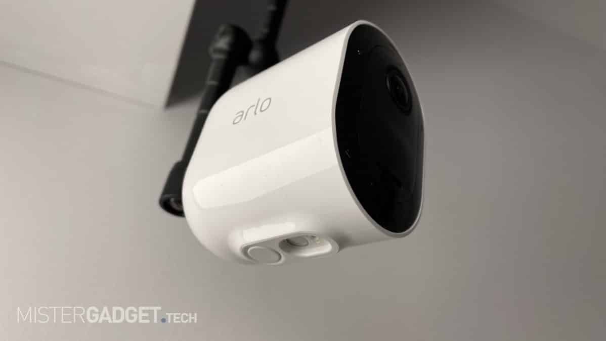 Videocamera-sicurezza-senza-fili-Arlo-Pro-4-MisterGadget.Tech