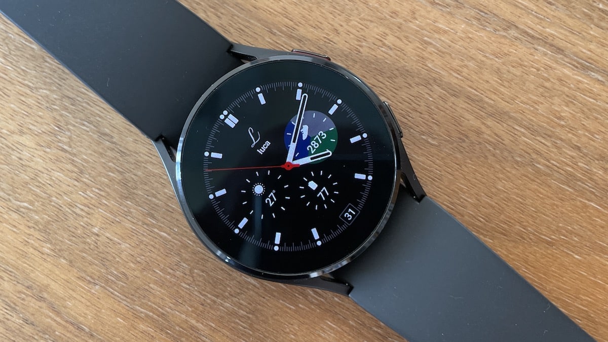 Recensione Galaxy Watch 4 MisterGadget Tech front