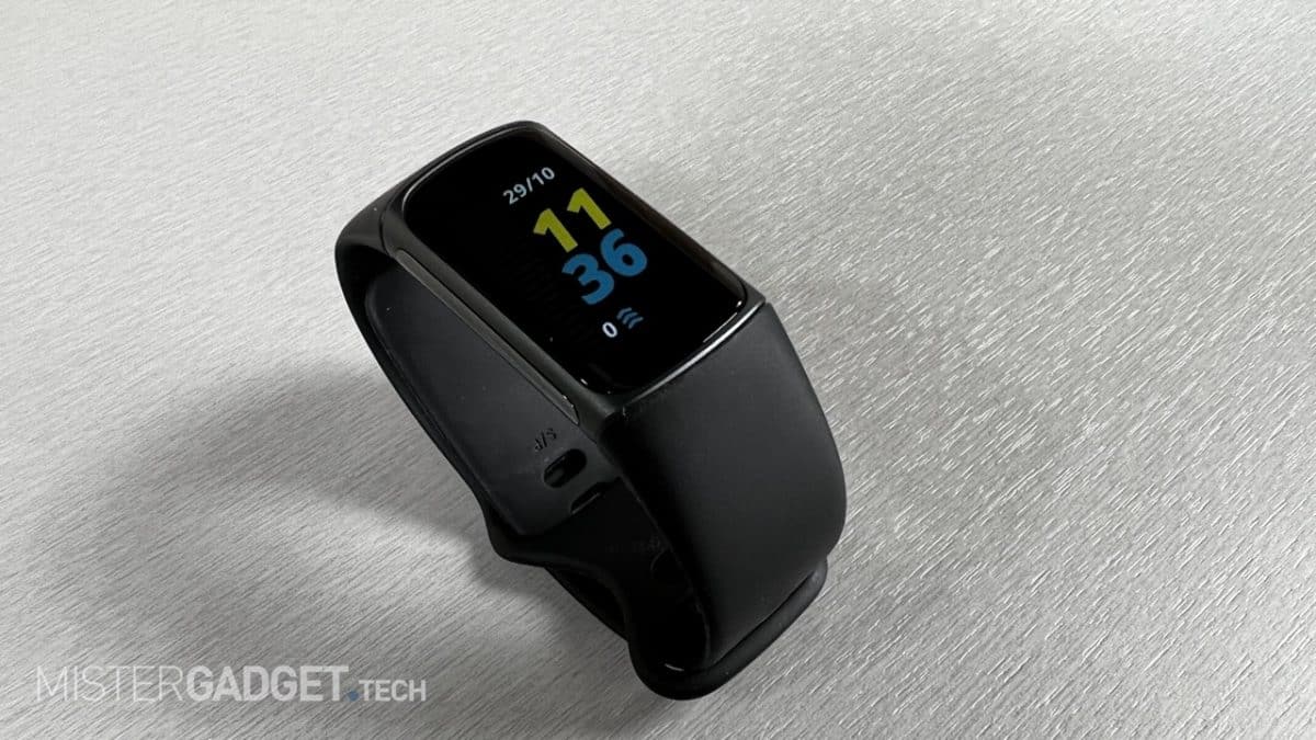 Fitbit Charge 5