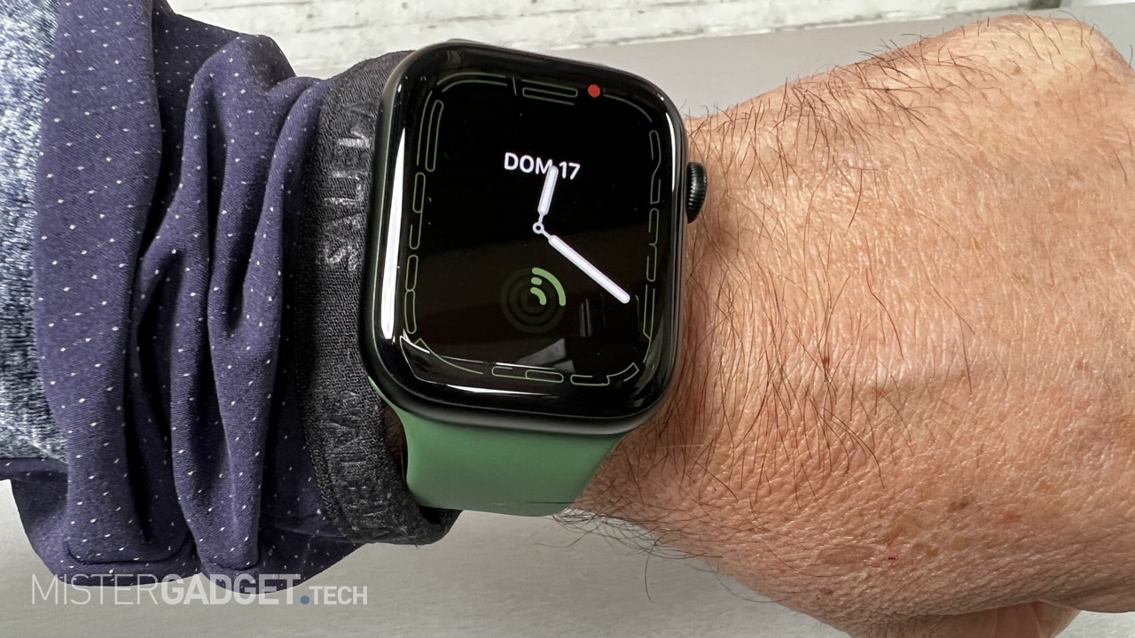 prime impressioni su Apple Watch 7 il display