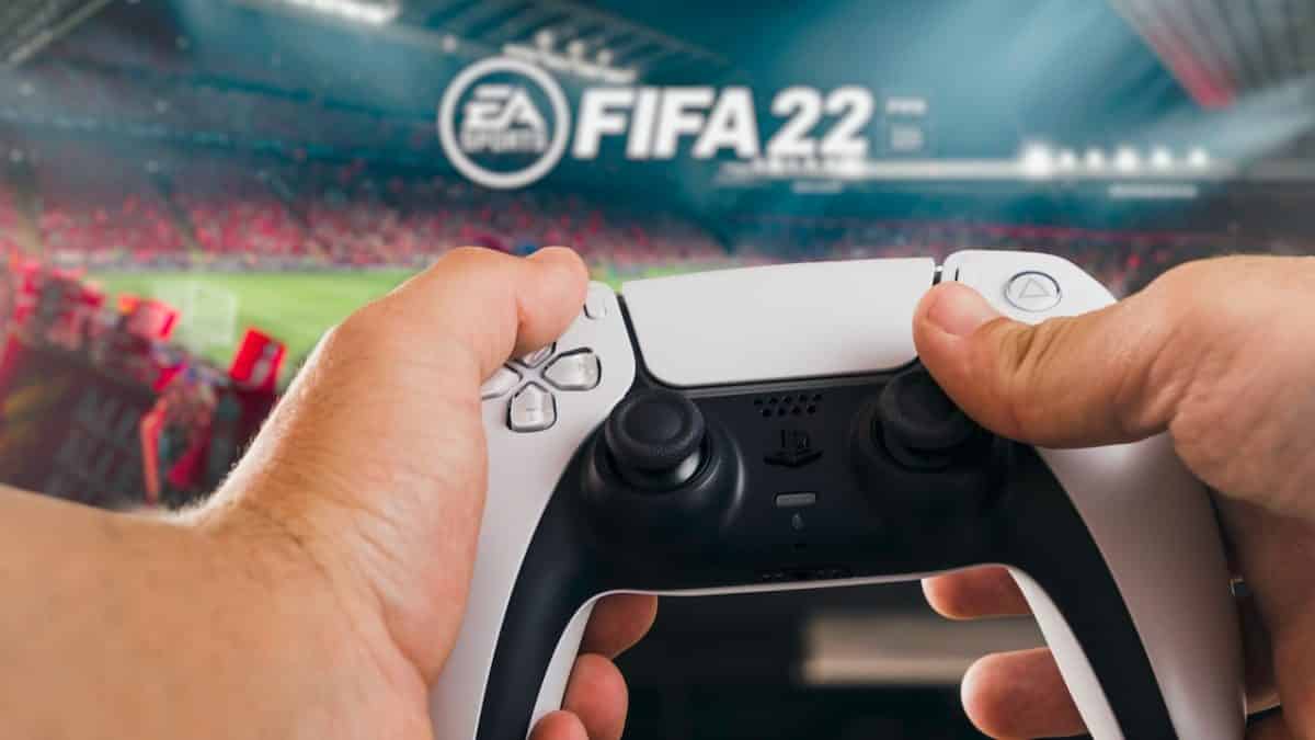 la schermata di FIFA 22, forse Fifa 23 cambierà nome