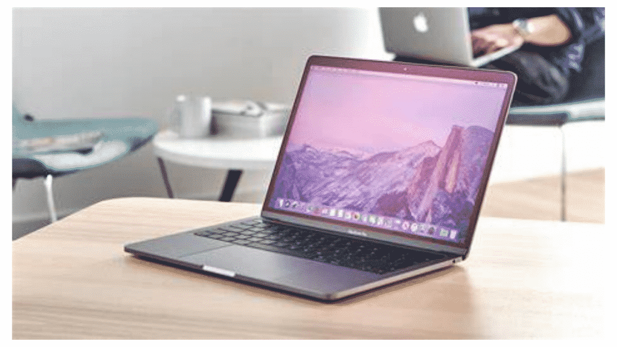 Apple MacBook MisterGadget fronte