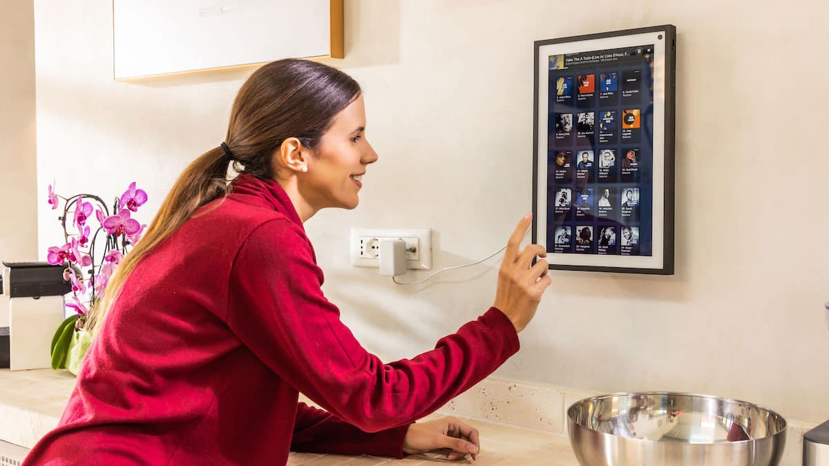 Brotect Pellicola Protettiva Trasparente Anti-impronta Per Amazon Echo Show 15 – Made In Germany
