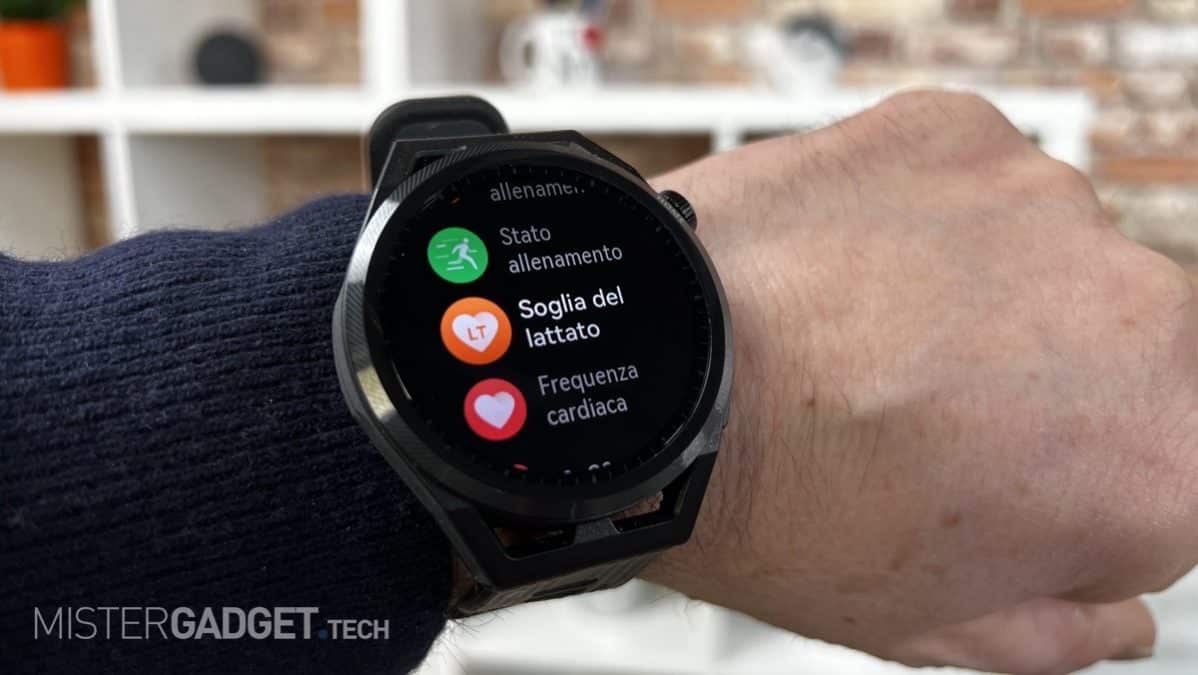 Recensione Huawei Watch GT Runner, per chi corre, ma non solo