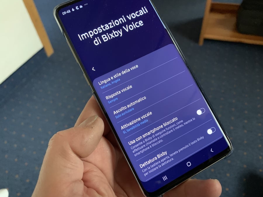 Come si configura il tasto Bixby su Galaxy S10