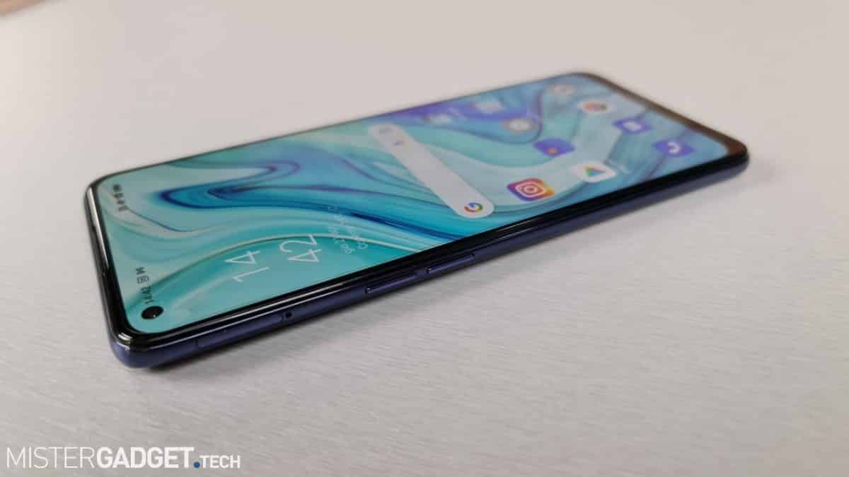 Recensione Oppo Find X5 Lite: smartphone entry, ma non per prezzo e prestazioni