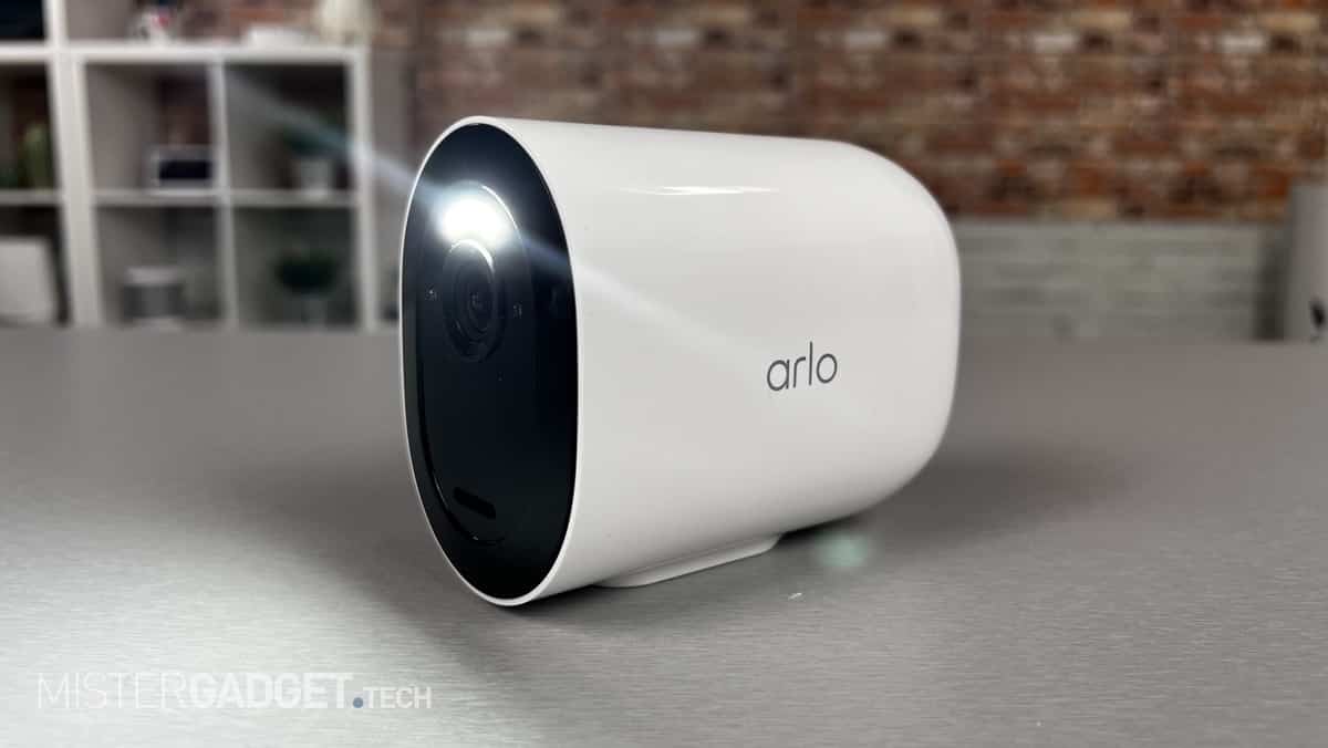 Recensione Arlo Go 2