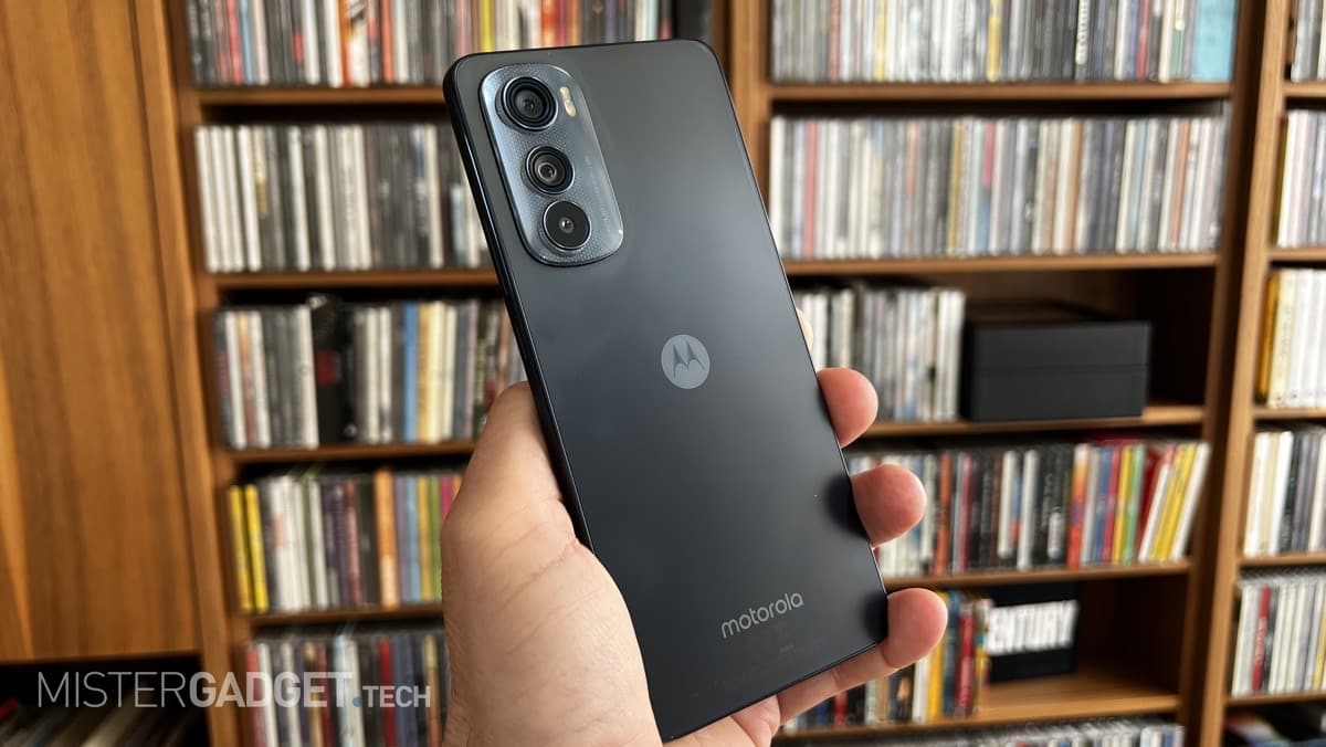 Recensione Motorola Edge 30, il 5G incredibilmente sottile