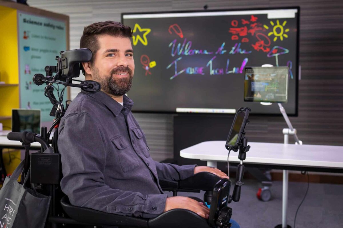 adattivo microsoft tecnologia inclusiva accessibile disabilità mistergadget.tech
