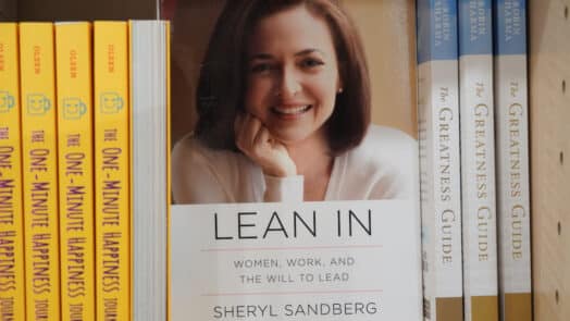 https://www.mistergadget.tech/wp-content/uploads/2022/06/Sheryl-Sandberg-524x295.jpg