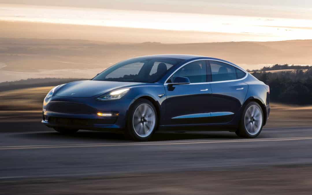 Tesla Model 3: performance, autonomia e prezzo