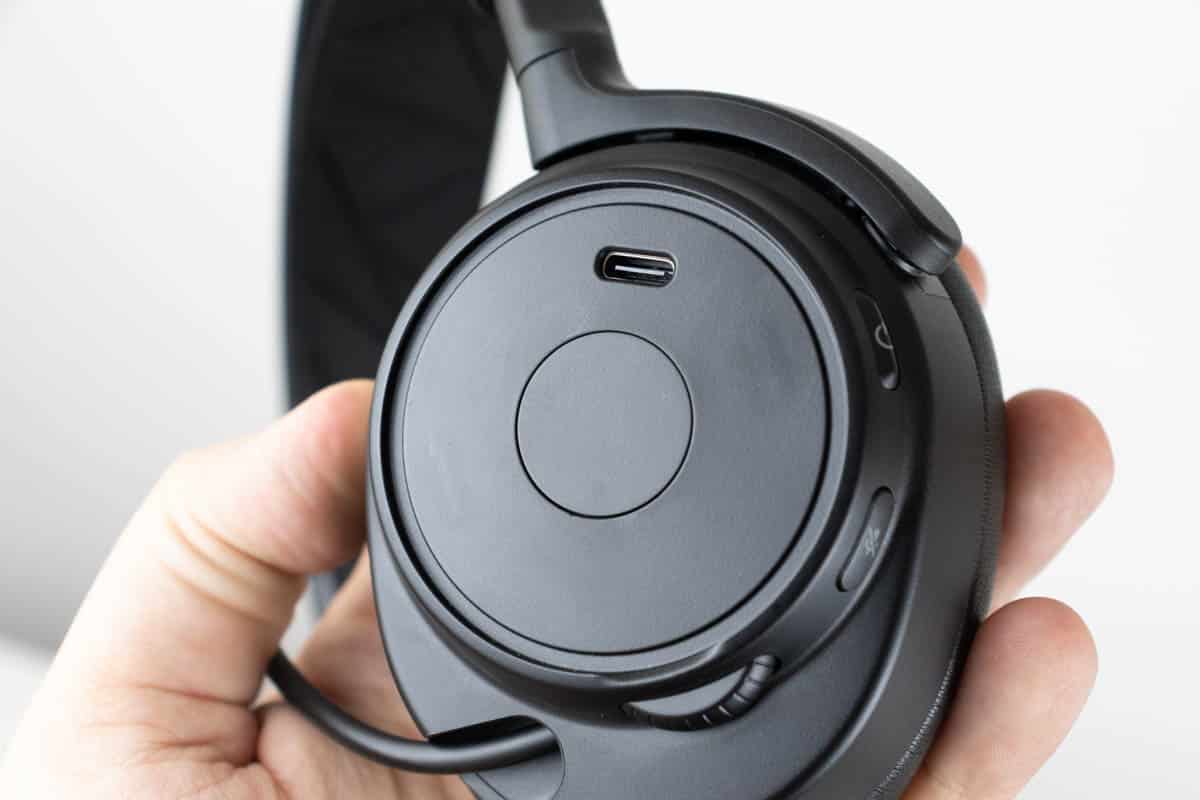 Recensione SteelSeries Arctis Nova Pro Wireless - La regina delle cuffie da gaming