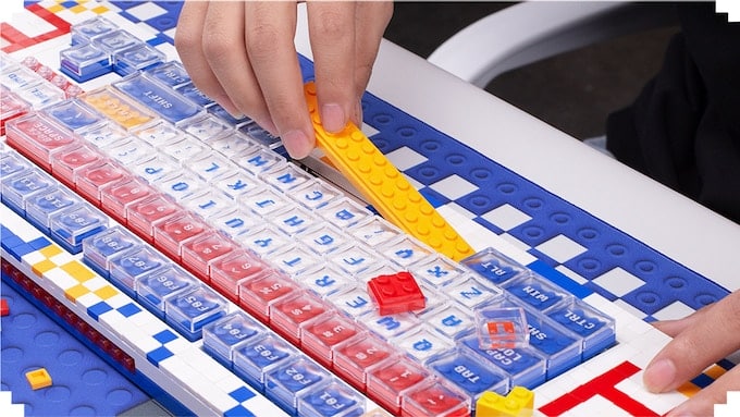 PIXEL - Tastiera meccanica con Lego