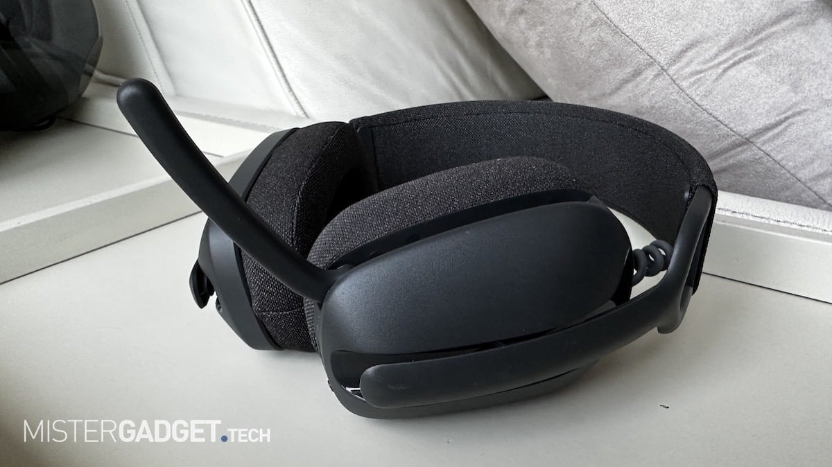 recensione Logitech Zone Vibe 100: il. microfono retrattile