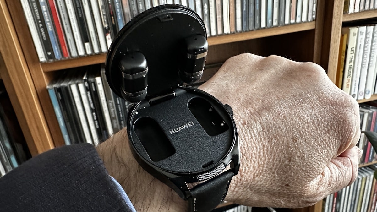 Recensione Huawei Watch Buds, gadget divertente, ma...