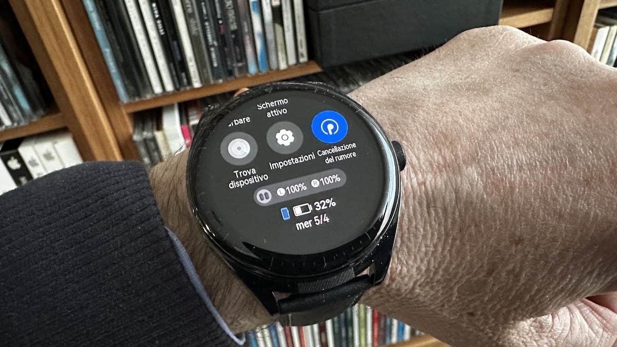 Recensione Huawei Watch Buds, gadget divertente, ma...