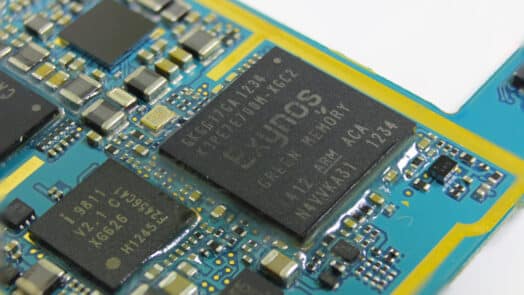 https://www.mistergadget.tech/wp-content/uploads/2023/05/samsung-microchip-524x295.jpg