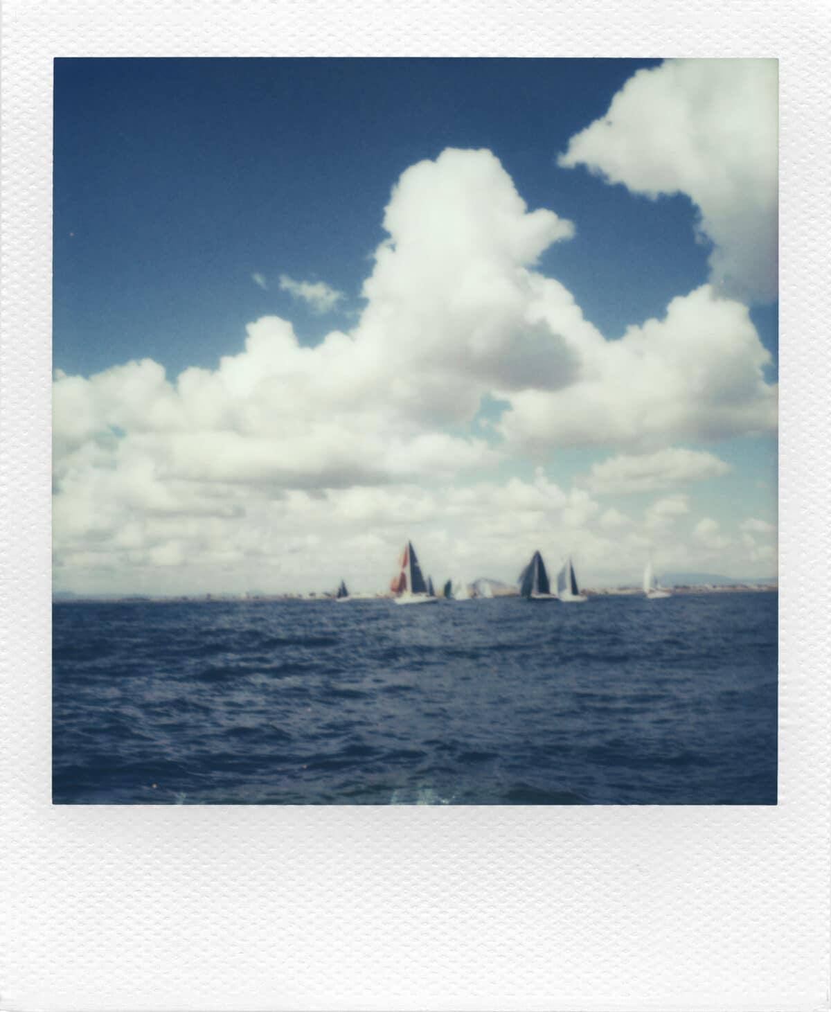 Polaroid I2 photo