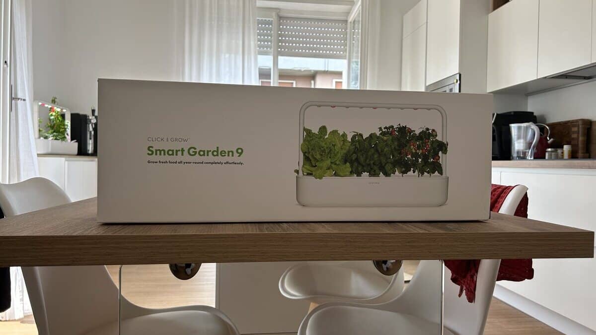 Click & Grow Smart Garden 27 - 1