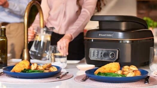https://www.mistergadget.tech/wp-content/uploads/2023/11/Russell-Hobbs-Satisfry-Air-Grill-Multi-Cooker-26520-friggitrice-524x295.jpg