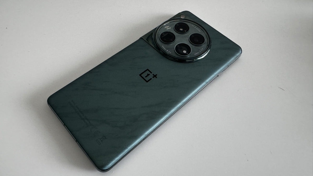 OnePlus 12