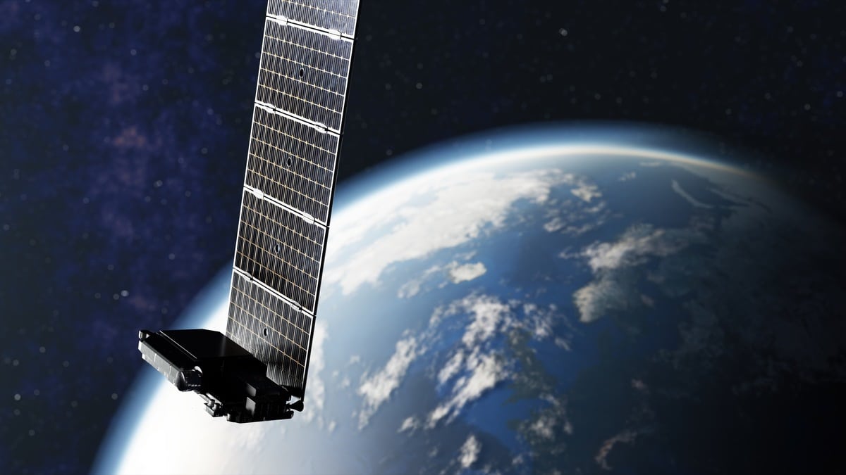 SpaceX sta mandando in pensione 100 satelliti Starlink, come mai?