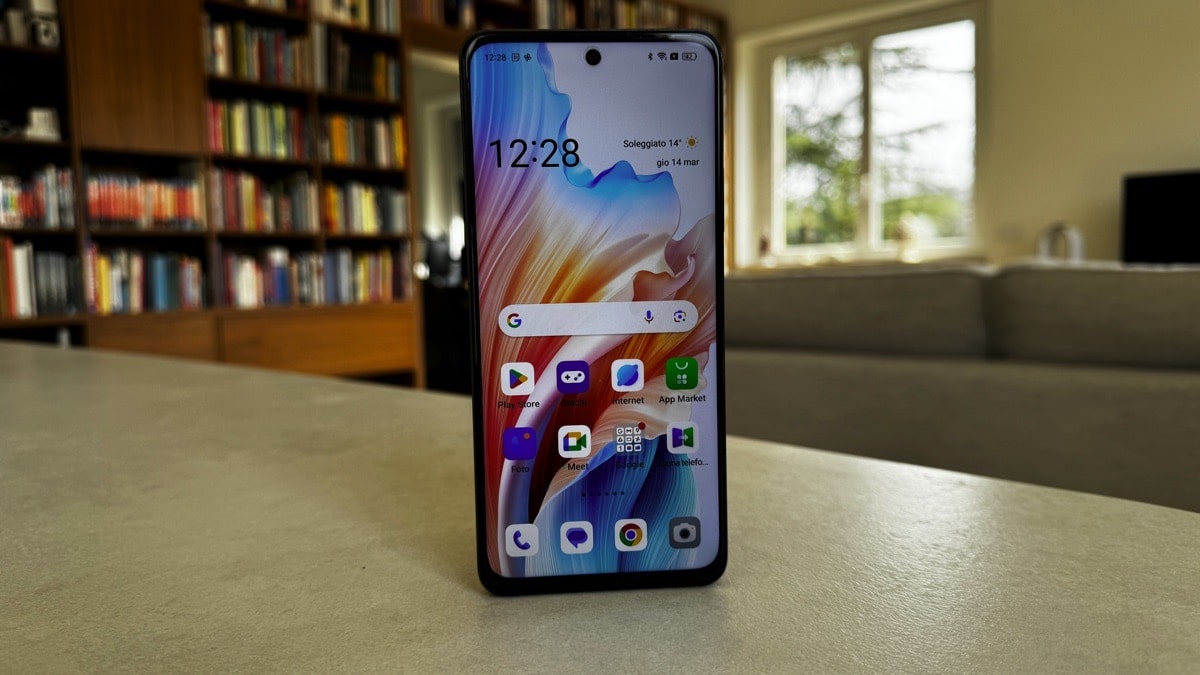 Recensione OPPO A79 5G, smartphone low cost di discreta qualità