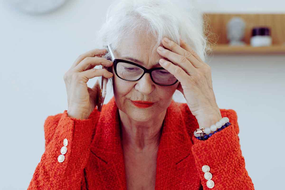 Truffa telefonica con AI: non dire mai queste parole