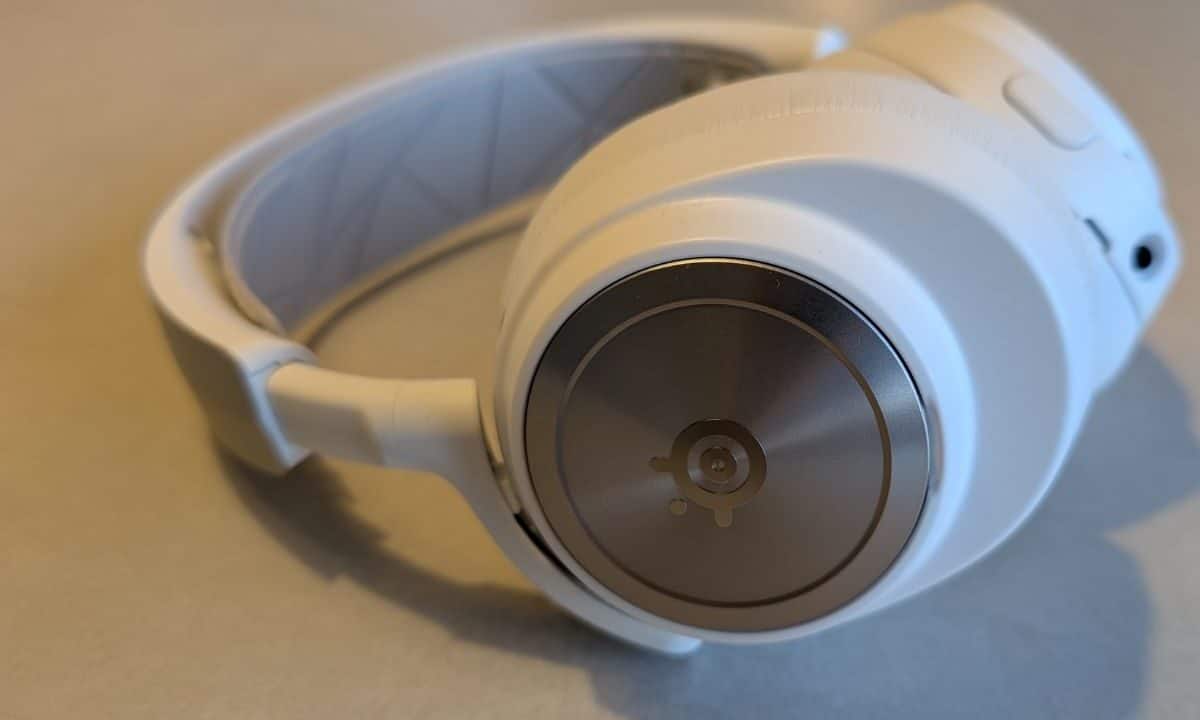 La struttura di Steelseries Arctis Nova Pro Wireless