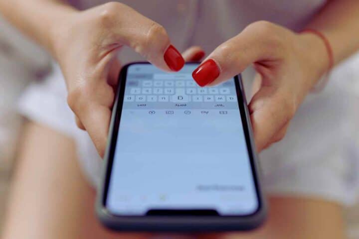 Premi questo pulsante sul tuo telefono