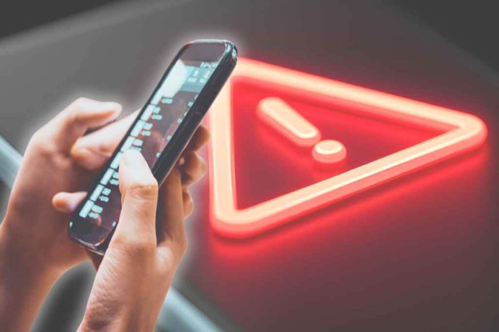 Allerta su tutti i dispositivi: stanno rubando credenziali e dati personali, lo scopri quando non puoi fare nulla