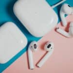 Perché le AirPods sono solo bianche?