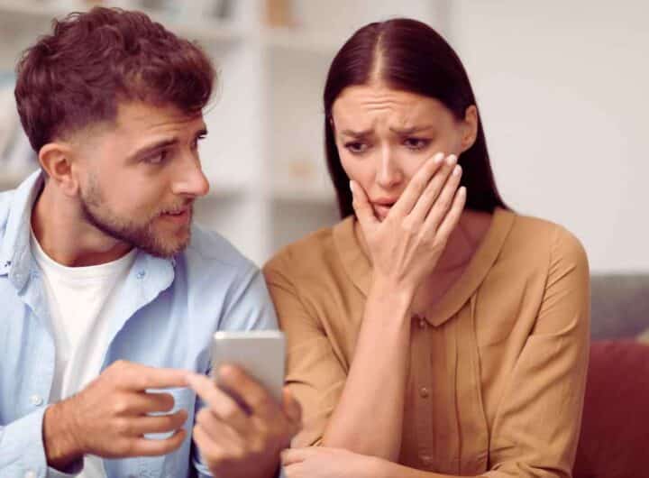 Rivoluzione Whatsapp, ora puoi scoprire che ti spia