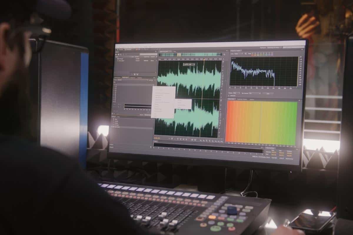 Equalizzatore Audio: come trovare le impostazioni perfette per altoparlanti, cuffie e auricolari
