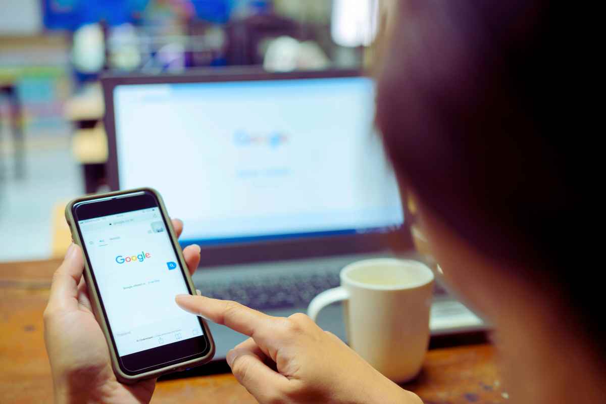 Google, attacco a tutti gli utenti: l’azienda avverte, bisogna intervenire subito