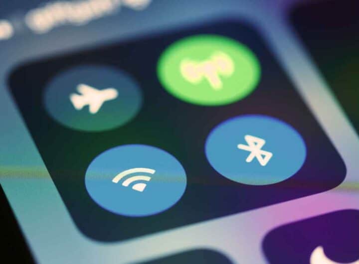 Se noti questa icona sul tuo smartphone qualcuno sta prelevando soldi dal tuo conto