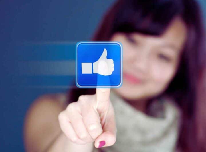 400 euro al giorno per mettere like ai post