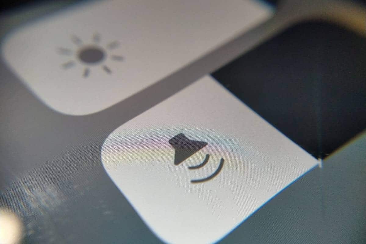Come utilizzare il riconoscimento del suono su iPhone (e perché potrebbe tornarti utile)