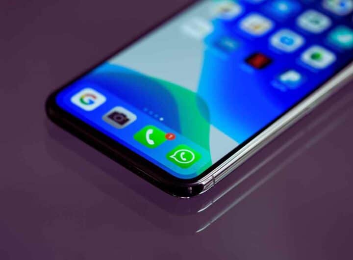 Whatsapp cambia ancora