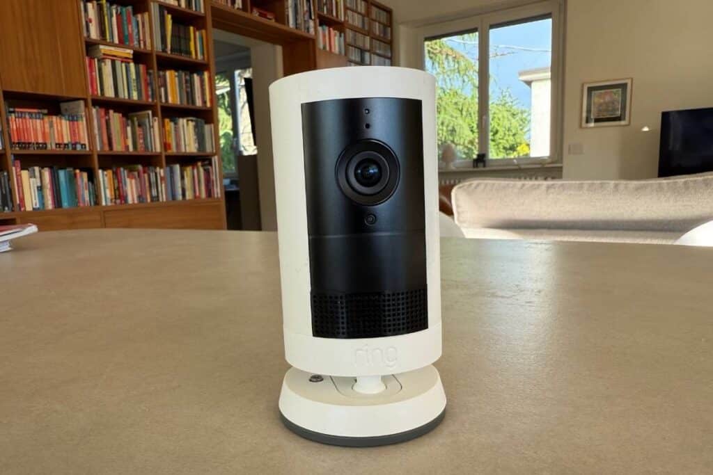 Amazon Outdoor Cam