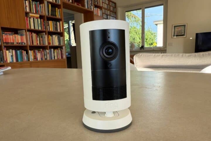 Amazon Outdoor Cam