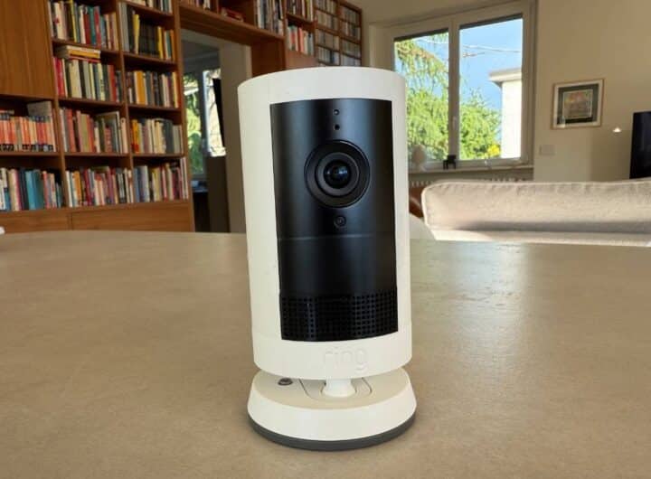 Amazon Outdoor Cam
