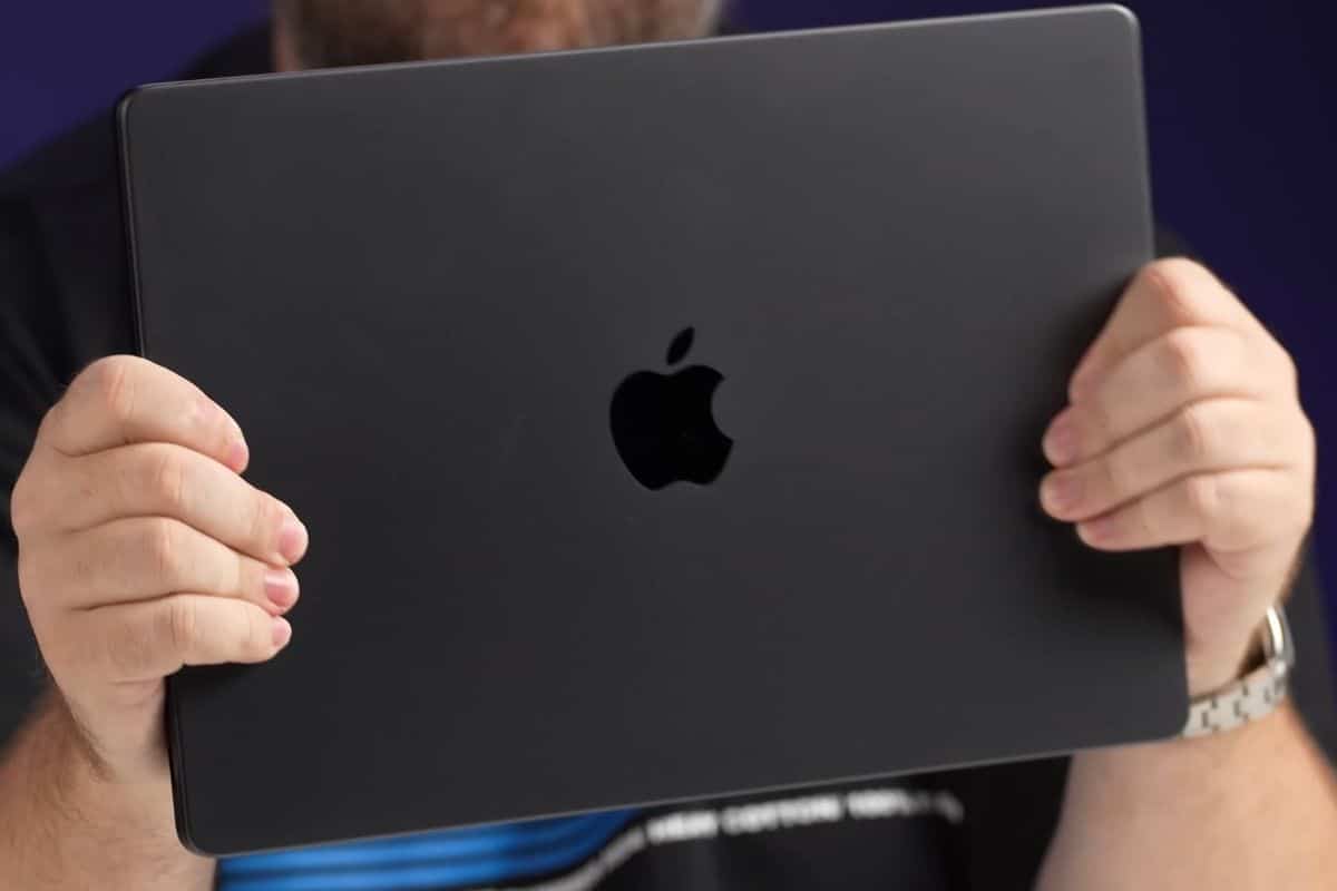 I 4 laptop con la migliore autonomia del 2025