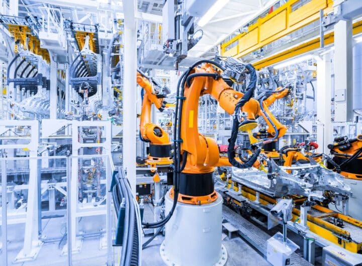 Intelligenza artificiale in fabbrica: quali sono i benefici?