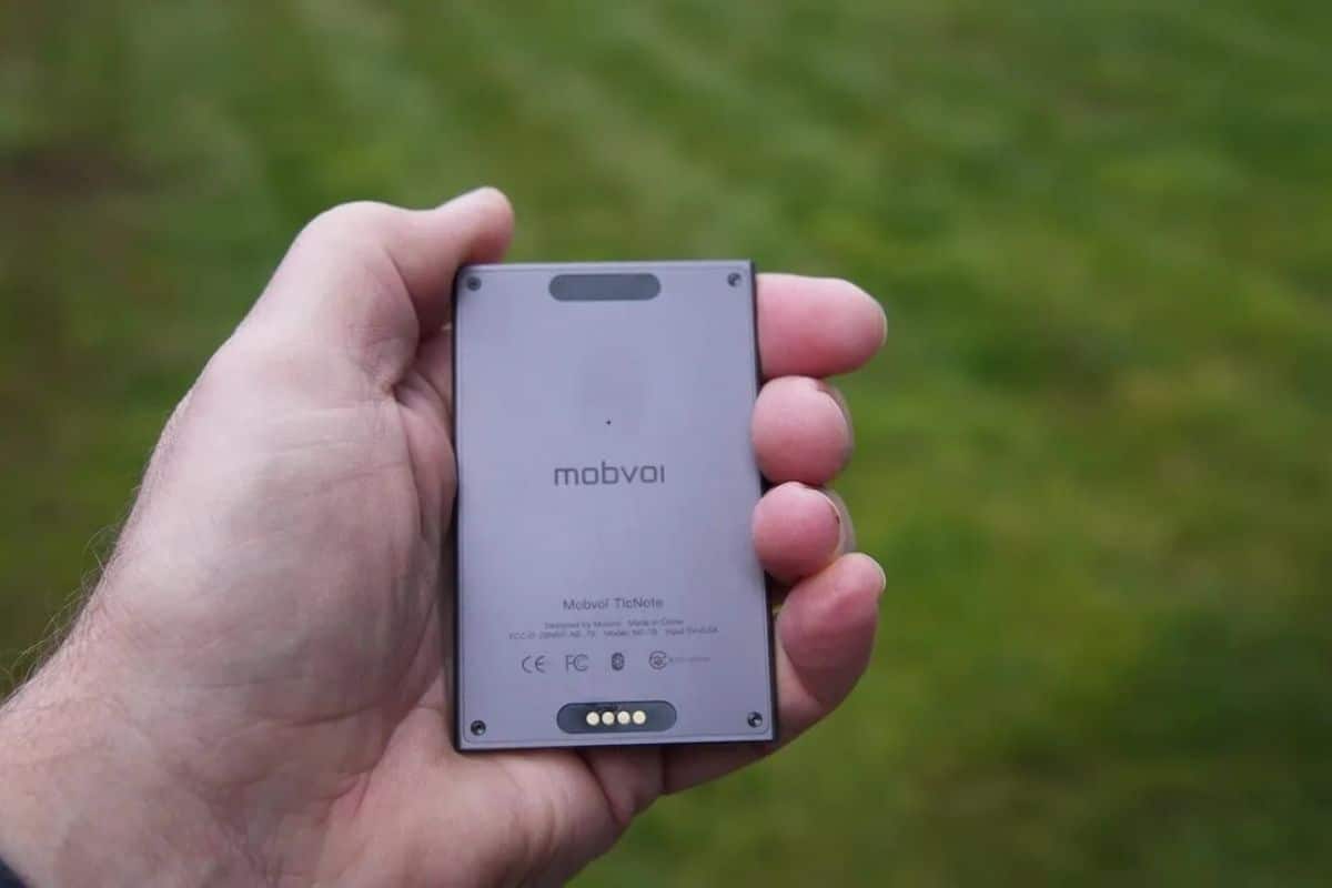 Recensione Mobvoi TicNote: l'intelligenza artificiale tascabile che ascolta, comprende e riassume per te